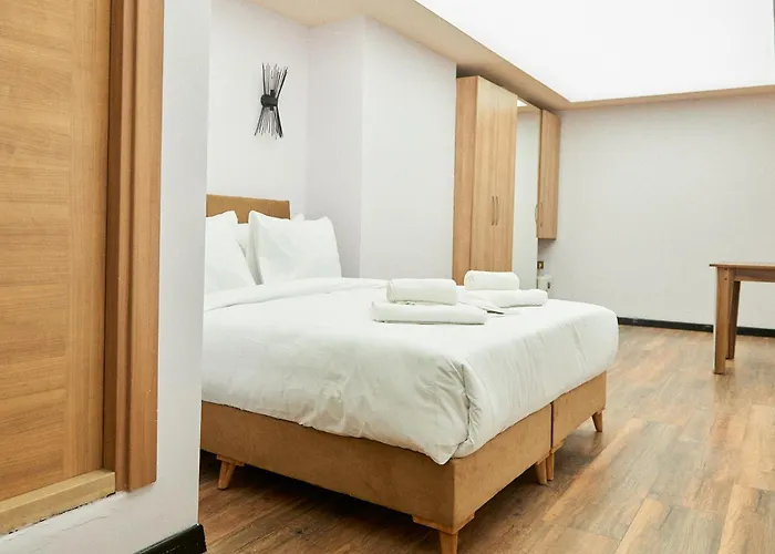 Hotell Nuageux House